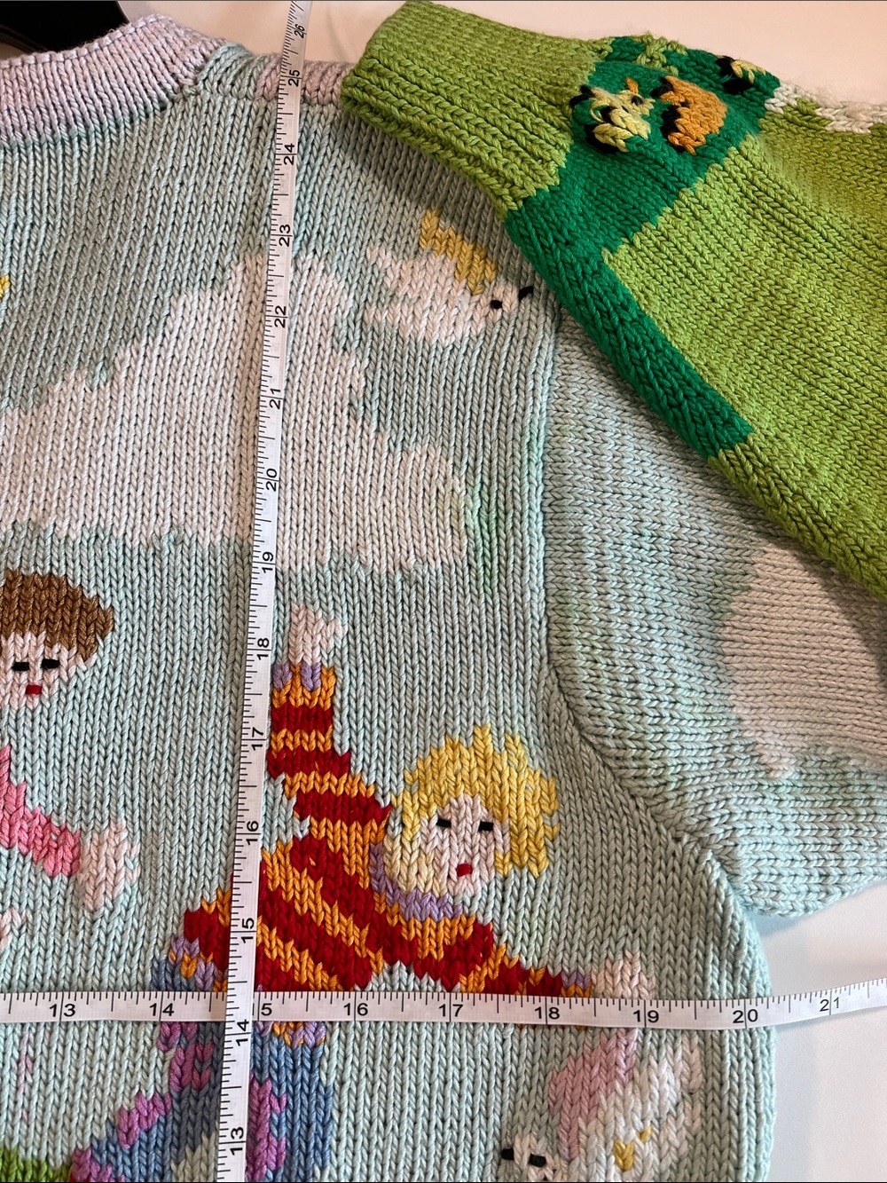 Berek - M, Hand-Knit Pastel Farm/Egg Hunt Scene Cardigan - Picture 12 of 12